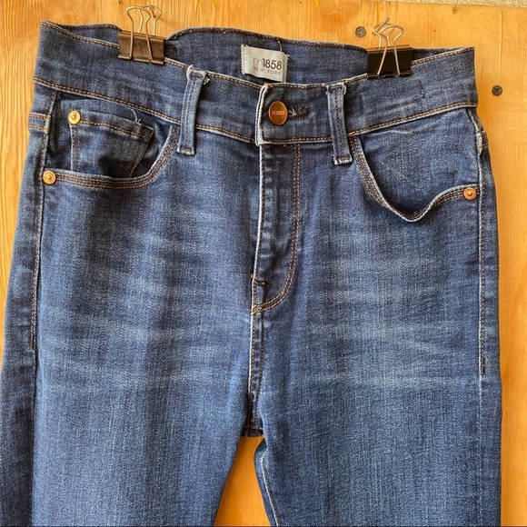 M1858 Parson SKinny Jean with High Low Raw Hem - Picture 1 of 7